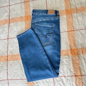 American Eagle size 12 X-Short Jeans
